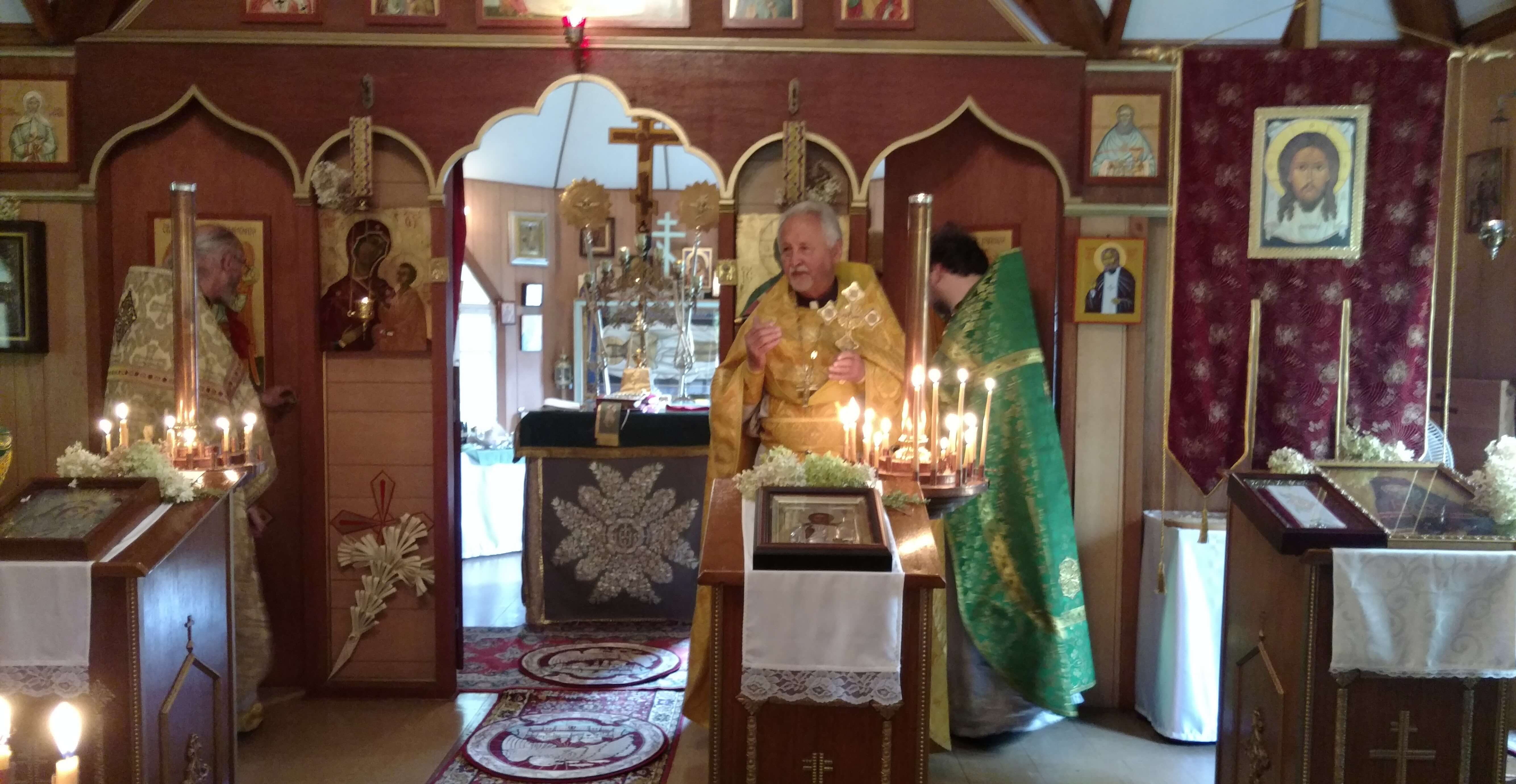 chapel_inside_small